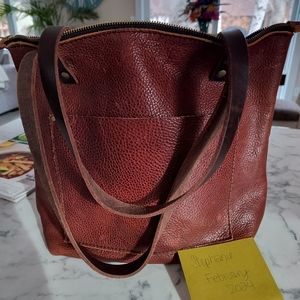Portland Leather Goods Small Nutmeg Zip Tote